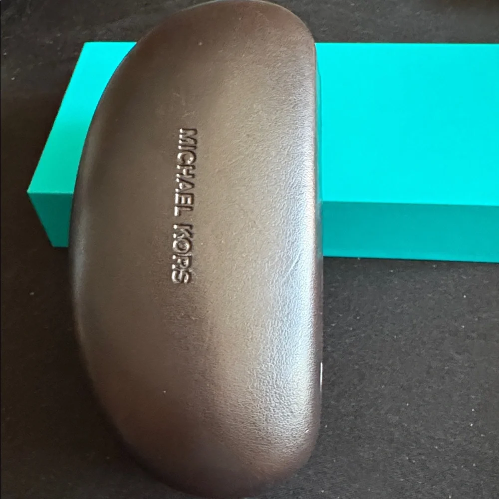 Michael Kors Brown Leather Sunglasses Case - Picture 6 of 6